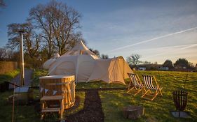 Tone Valley View Glamping